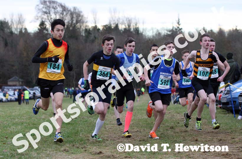 Under-15 boys start North East Harrier League, Wallington Hall, organised by Morpeth Harriers. Photo: David T. Hewitson/Sports for All Pics